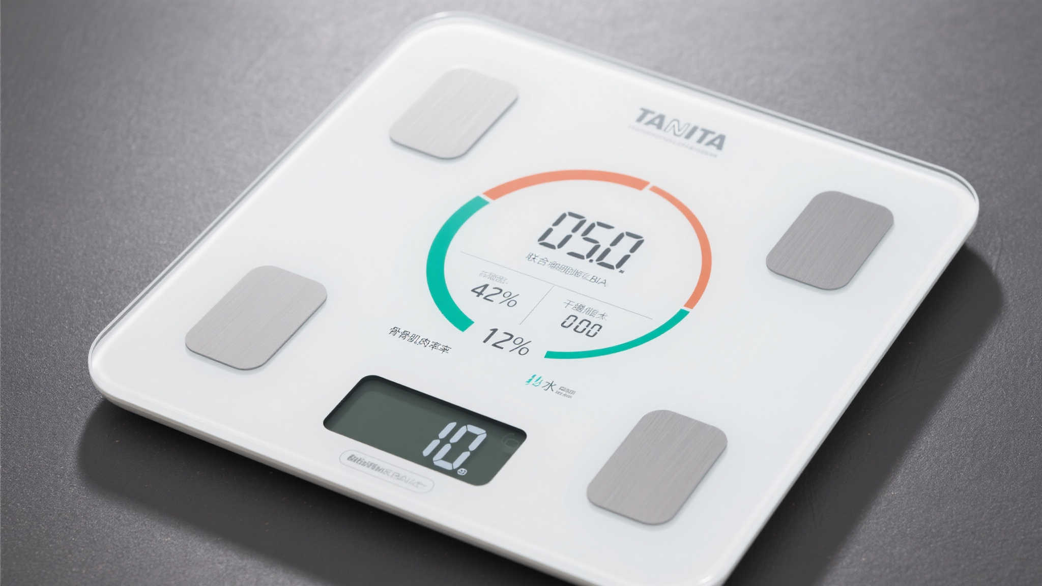 TANITA携手《JOJO的奇妙冒险》打造联名体脂秤与计步器